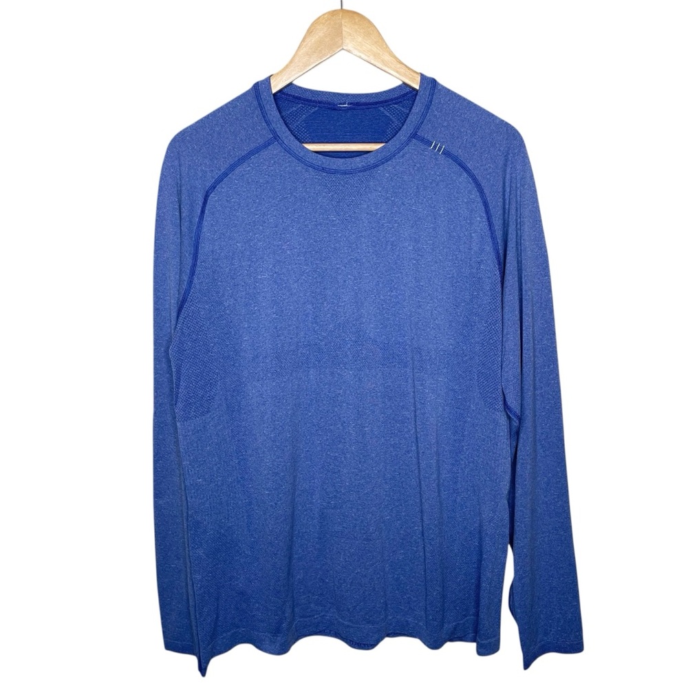 lululemon Men’s Metal Vent Tech Long Sleeve Blue Large‎